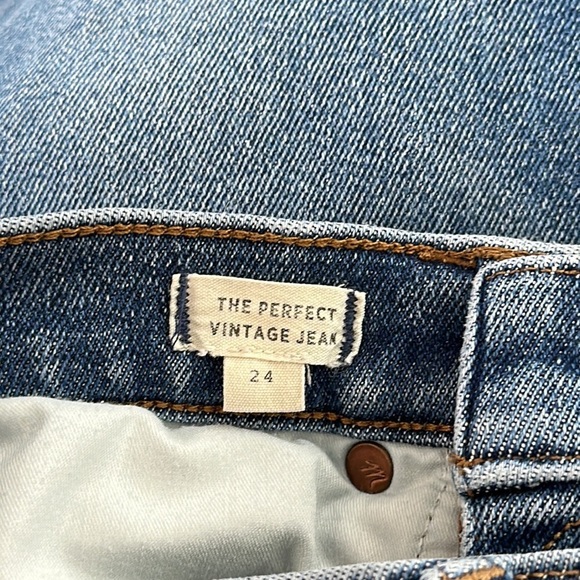 Madewell The Perfect Vintage Jean Size 24 High Waisted Straight Medium Wash - Picture 6 of 7